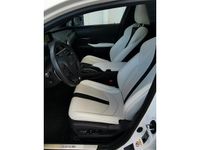 Occasion Lexus UX 250h Sport Line 184 PK (135 kW) 2019 Wit SUV