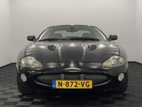 Occasion Jaguar XKR 396 PK (291 kW) 2003 Zwart, metallic lak Coupé