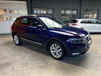 tweedehands VW Tiguan 2.0 TDI HIGHLINE / Trekhaak Org. / El.klep / Navi