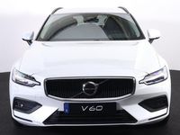 tweedehands Volvo V60 B4 Core - IntelliSafe Assist - Adaptieve LED kopla