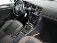 tweedehands VW Golf VII Variant 1.5 TSI Comfortline Business | Sportstoelen | Camera | Navi | App connect