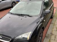 tweedehands Ford Focus 1.6-16V First Edition