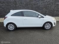 Occasion Opel Corsa Selection 75 PK (55 kW) 2012 Wit Hatchback