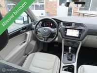 tweedehands VW Tiguan 1.5 TSI ACT Highline Business, Virtual Cockpit, Panoramadak, Leer, 18 Inch, Trekhaak