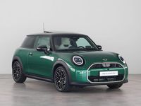 Occasion Mini Cooper Favoured 114 kW (156 PK) 2025 Groen Hatchback