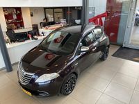 Occasion Lancia Ypsilon Gold 86 PK (63 kW) 2012 Paars (metallic) Hatchback