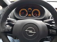 tweedehands Opel Corsa 1.2-16V Essentia