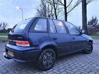 Occasion Suzuki Swift GLX 86 PK (63 kW) 2002 Blauw Hatchback