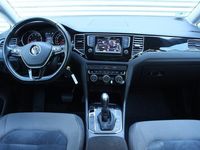 Occasion VW Golf Sportsvan Highline 126 PK (92 kW) 2015 Beige MPV