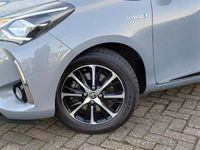 tweedehands Toyota Yaris Hybrid 1.5 Hybrid Dynamic