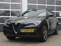 tweedehands Alfa Romeo Stelvio 2.0 Turbo Aut. 200pk AWD Super | Navi | Adapt. Cruise | BSM | Xenon | Keyless | Dakrails | Veloce Int.