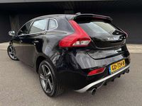 Occasion Volvo V40 R-Design 245 PK (180 kW) 2015 Zwart Hatchback