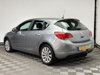tweedehands Opel Astra 1.6 Cosmo 5-drs Airco LM17" NL Auto