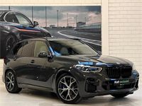 tweedehands BMW X5 xDrive45e Hybrid M-Sport / "Nardo" / Luchtvering / Panoramadak / Individual / Head Up / Navi + Camera / Park Assist / Laserlight / Panodak / H&K / Trekhaak / 21 inch / 1e Eigenaar