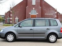 tweedehands VW Touran 1.6-16V FSI l AC l Elek Pak l Cruise Contr