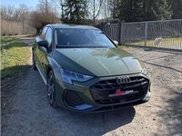 Nieuw Audi A3 S-Line 2025 Groen Sedan