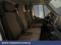 tweedehands Renault Master 2.3 dCi 131pk L3H2 Euro6 Airco | Cruisecontrol | Trekhaak 2500KG | PDC Parkeersensoren, Bijrijdersbank