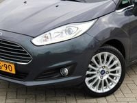 Occasion Ford Fiesta Titanium 101 PK (74 kW) 2013 Grijs Hatchback
