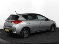 tweedehands Toyota Auris 1.3 Trend Top 5 editie | Cruise control | Parkeerhulp camera | Electrische lendensteun | Trekhaak |