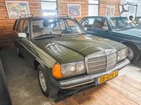 Occasion Mercedes E200 72 PK (52 kW) 1982 Groen Stationwagen