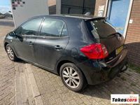 tweedehands Toyota Auris 1.6 16v VVT-i Executive