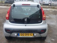 tweedehands Peugeot 107 1.0-12V XR 5 drs airco