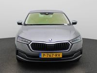Occasion Skoda Octavia Business Line 110 PK (80 kW) 2022 Grijs Hatchback