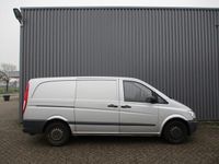 tweedehands Mercedes Vito 113 CDI 320 Lang Airco Trekhaak