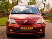 tweedehands Citroën C3 1.4i Exclusive 5 DEURS MET AIRCO-CLIMA, ELEC. RAMEN EN MEER!