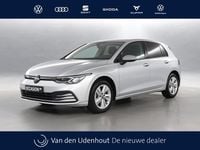 Occasion VW Golf VIII Business 112 PK (82 kW) 2024 Grijs (metallic) Hatchback