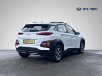 tweedehands Hyundai Kona 1.6 GDI HEV Comfort Smart Trekhaak Navigatie Camera Premium Audio Apple Carplay/Android Auto Adapt. Cruise Control Rijklaarprijs!