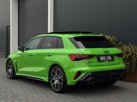 Nieuw Audi RS3 Sportback S-Line 400 PK (294 kW) 2025 Groen Hatchback
