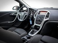 tweedehands Opel Astra Sports Tourer 1.4 141 PK Turbo OPC Design Edition Tourer | Ergo stoelen | Clima | Navigatie | 19 Inch LMV | Pdc Achter |