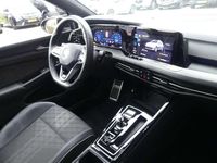 Occasion VW Golf VIII R-line 191 PK (140 kW) 2022 Zwart (metallic) Stationwagen