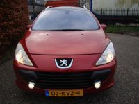 Occasion Peugeot 307 109 PK (80 kW) 2005 Rood Stationwagen
