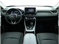 tweedehands Toyota RAV4 2.5 Hybrid AWD Active | Trekhaak | 1650 kg trekgewicht | Camera | Cruise Control | Stoelverwarming voor | Climate Control | Parkeersensoren voor + achter |