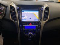 tweedehands Hyundai i30 Wagon 1.6 GDI i-Motion Plus, Cruise, Clima, Navi, Camera!