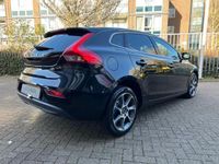 tweedehands Volvo V40 2.0 D2 Summum, Ocean Race, automaat, 6 tot 12 maan