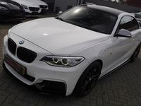 tweedehands BMW M235 235 2-serie CoupéHigh Executive M-Performance |