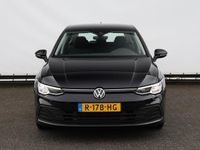 tweedehands VW Golf VIII 1.0 TSI Life Business 110pk | LED | Navigatie | Stoelverwarming | Ergo-stoel | Cruise control