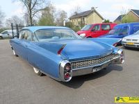 tweedehands Cadillac Fleetwood v8 sedan BJ 1960 ORIGINELE NEDERLANDSE AUTO BELASTING EN APK VRIJ RIJDEND PROJECT !!