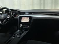 tweedehands VW Passat Variant 1.5 TSI 150pk DSG Business Navigatie Parkeersensoren DAB+