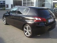 tweedehands Peugeot 308 1.2 benzine AT (VERKOOP IOV KLANT)