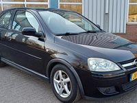 Occasion Opel Corsa Essentia 60 PK (44 kW) 2005 Zwart (metallic) Hatchback