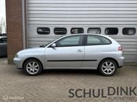 Occasion Seat Ibiza 101 PK (74 kW) 2006 Grijs Hatchback