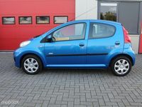 tweedehands Peugeot 107 1.0-12V Millesim 200 , Airco , 5 Deurs , Electric Pakket , Metallic , Nap .