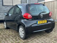 Occasion Toyota Aygo 68 PK (50 kW) 2006 Zwart Hatchback