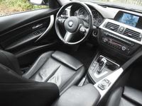 tweedehands BMW 325 325 Touring d High Executive automaat / pano-dak /