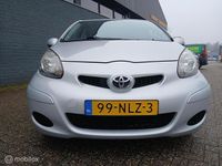 Occasion Toyota Aygo 68 PK (50 kW) 2010 Grijs Hatchback