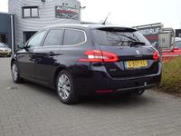 tweedehands Peugeot 308 SW 1.2 PureTech Blue Lease Premium